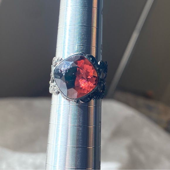 Tiara Misu crystal ornate ring - Picture 8 of 13